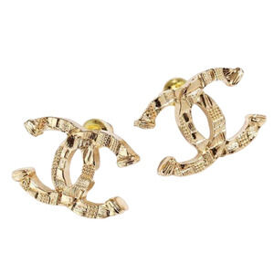 Chanel 23A Gold Hammered Interlocking CC Logo Classic Statement Stud Earrings